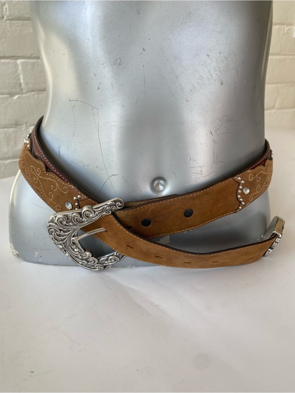 Tony Lama Brown Leather Western Bling Belt with Silver Ornate Buckle Size 30